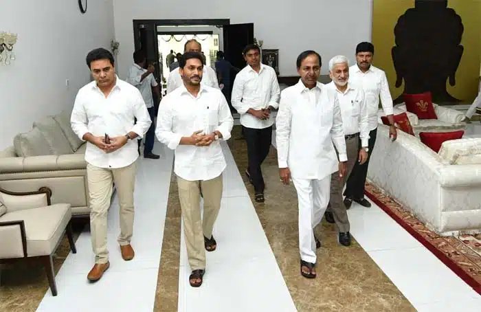 telugu states chief ministers reaction on jamili elections