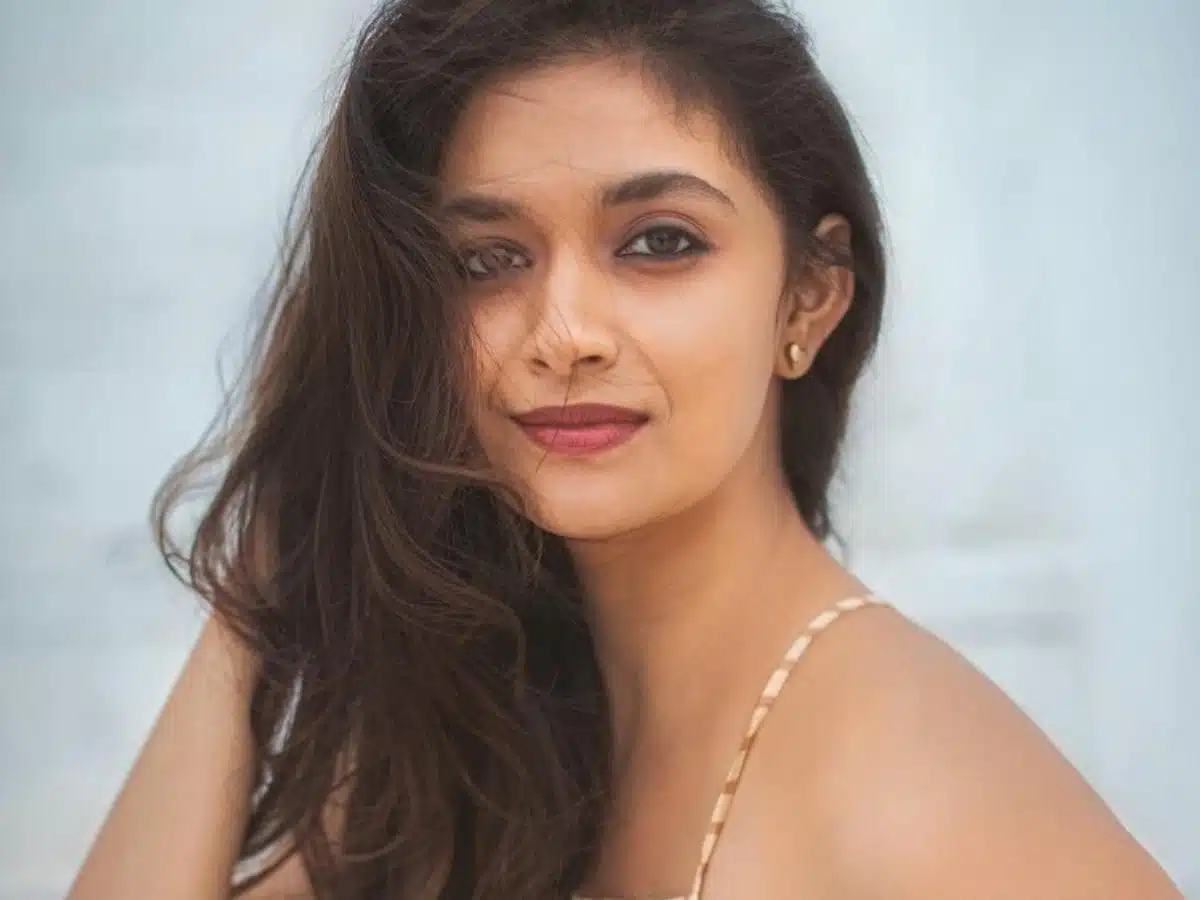 రజనీకాంత్ కంటే మహేష్ బాబు మీదే కీర్తి సురేష్ ఎక్కువ నమ్మకాలు పెట్టుకుందా ..?