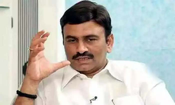 ycp mp raghuramakrishnamraju fires on ap cm ys jagan