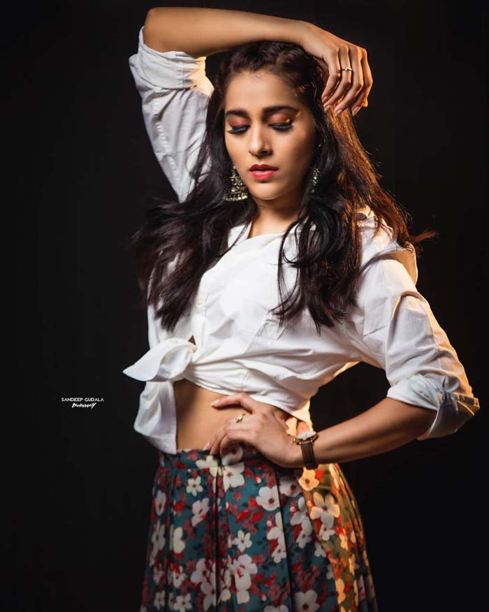 Rashmi gautam ravishing in her latest Pics Viral internet