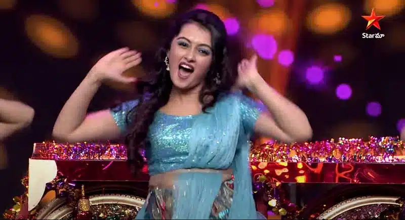 Actress Aishwarya Pisse In Dance plus