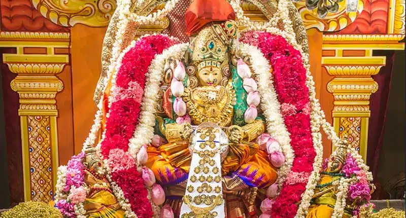 on which day lakshmi devi abhishekam cheyyali