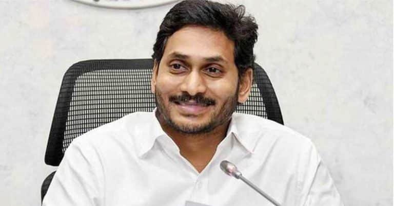 YS Jagan : రాత్రికి రాత్రి వైఎస్‌ జగన్‌ డేరింగ్ నిర్ణయం – ఏపీ ప్రజలకి ఇంతకంటే హ్యాపీ న్యూస్ ఉంటుందా ?