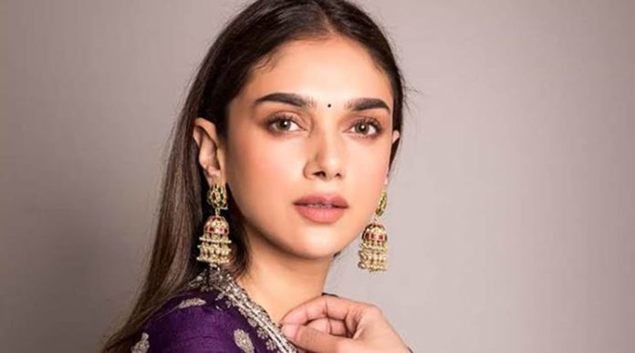 Aditi rao hydari : అథితి రావు హైదరి మహా సముద్రం లో చేసే క్యారెక్టర్ హాట్ టాపిక్ అవుతోంది..!