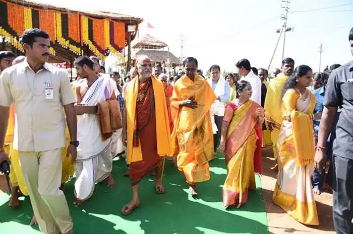 aadi sravana yagam to be conducted on cm kcr birthday