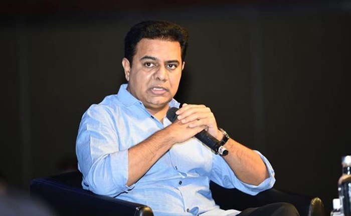 KTR : కేటీఆర్ సీఎంగా వద్దే వద్దు.. కేటీఆర్ కన్నా ఆ మంత్రిని సీఎం చేస్తే బెటర్.. ఆ ఎమ్మెల్సీ షాకింగ్ కామెంట్స్?