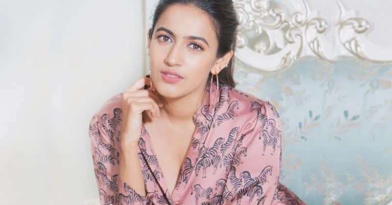 Niharika : అర్ధరాత్రి కూడా వదలడం లేదా?.. నిహారిక బాగా అలిసిపోయినట్టుంది!