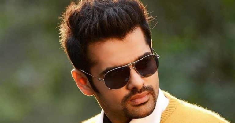 Ram : రామ్ కొత్త ప్రాజెక్ట్ అనౌన్స్‌మెంట్ వచ్చేసింది.. ఆ తమిళ దర్శకుడే ఛాన్స్ ఇచ్చిన ఎనర్జిటిక్ స్టార్ ..!