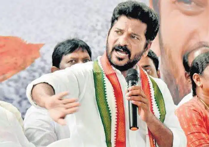 revanth reddy shocking comments on ktr and harish rao