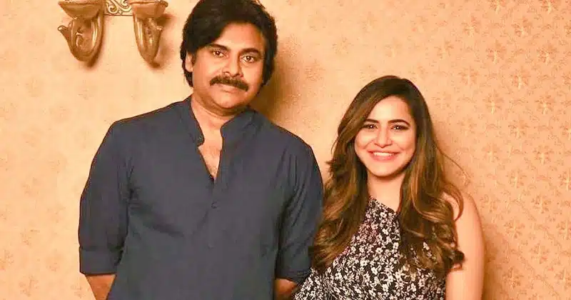 ashu reddy Meets pawan kalyan