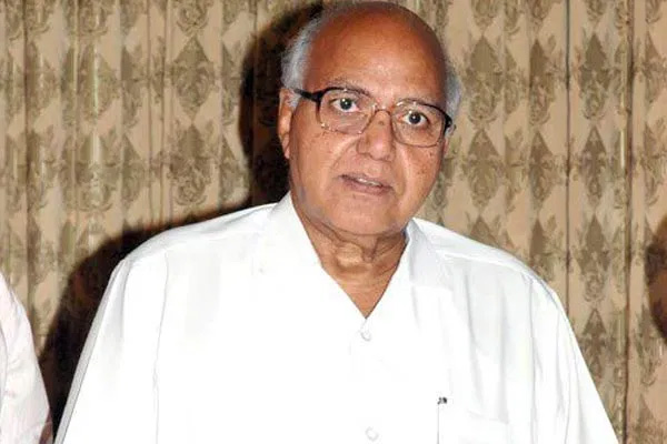 Ramoji Rao : షాకింగ్ నిర్ణయం తీసుకున్న రామోజీ రావు? వాళ్లంతా రోడ్డున పడాల్సిందే?