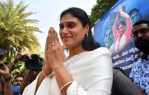 who is behind ys sharmila party in telangana