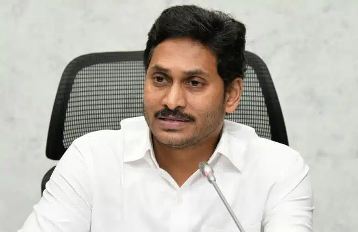 YS Jagan one or two lady ministers no chance to again get post