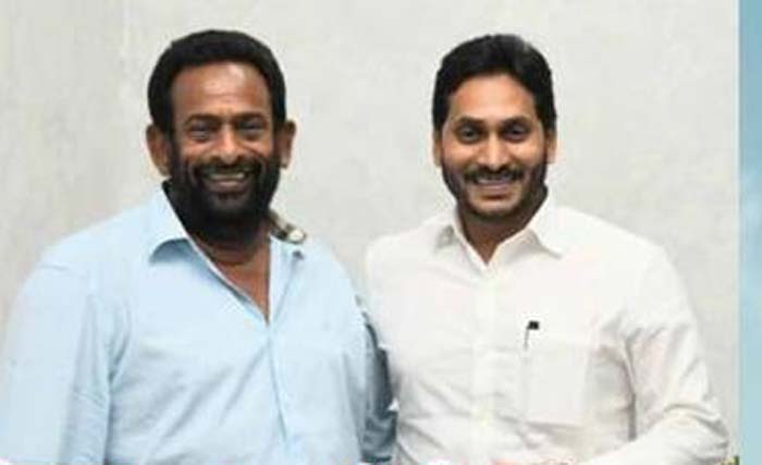 kvp ramachandra rao brother in law ashok meets ys jagan