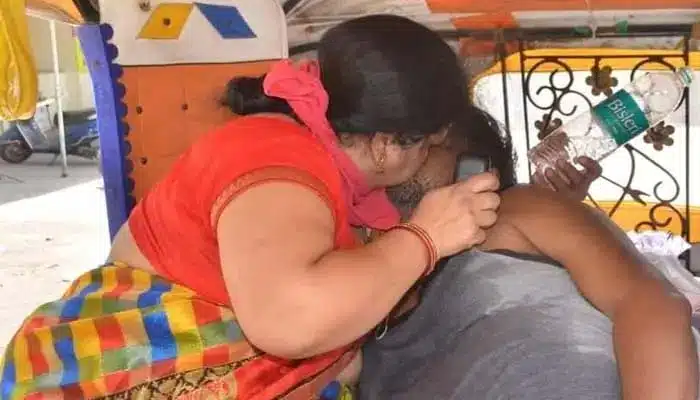 oxygen shortage takes life of corona patient in agra
