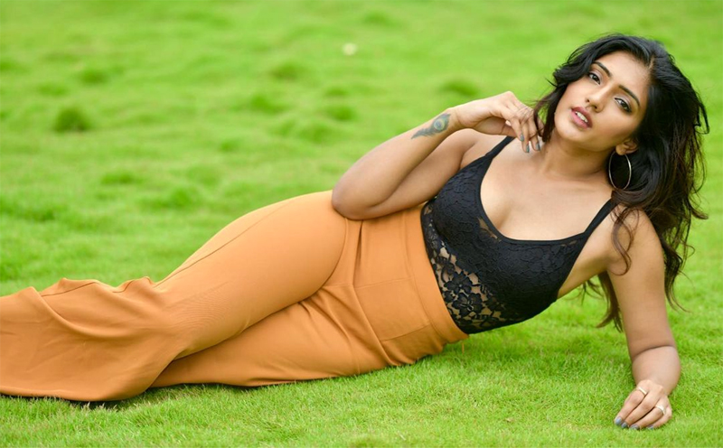 Eesha rebba mind blowing Pics