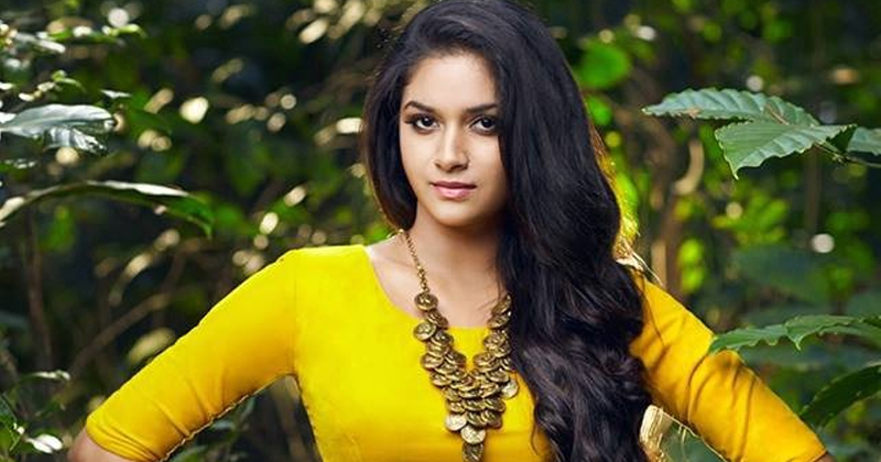 Keerthy suresh : కిల్లింగ్ లుక్స్‌లో కీర్తి సురేష్..నెవర్ బిఫోర్ అంటూ కామెంట్స్..!