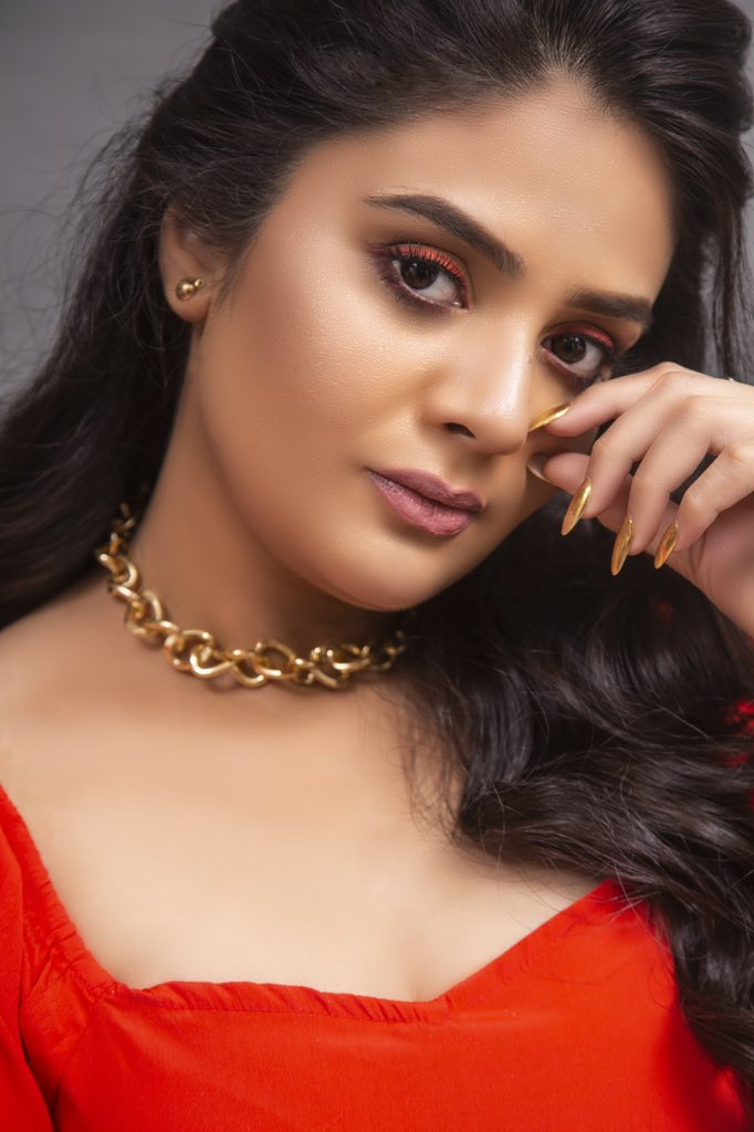 Anchor Sreemukhi Red dress pics