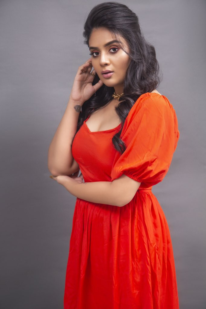 Anchor Sreemukhi Red dress pics