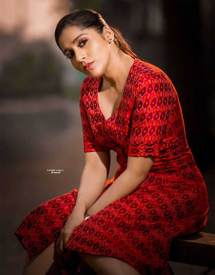 Rashmi Gautam Latest Red Dress pics viral