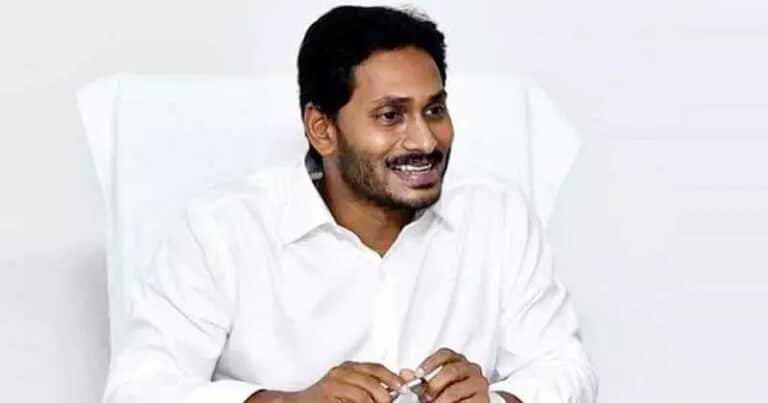 ఆ ఎమ్మెల్యేకి మంత్రి పదవి గ్యారెంటీ ? ఆ విషయంలో జగన్ ఫుల్ గా ఇంప్రెస్ అయ్యాడు మరి ?