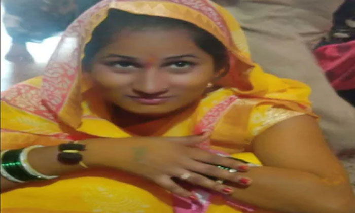 young lady married 13 times in maharashtra