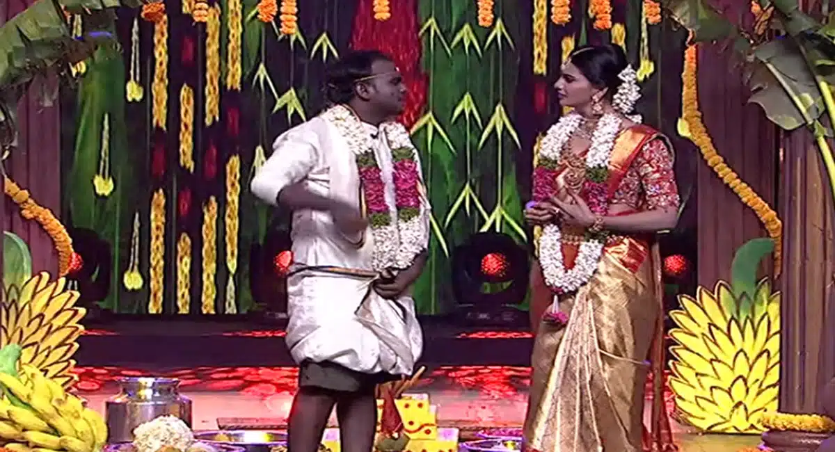 jabardasth immanuel and varsha marriage in sridevi drama company