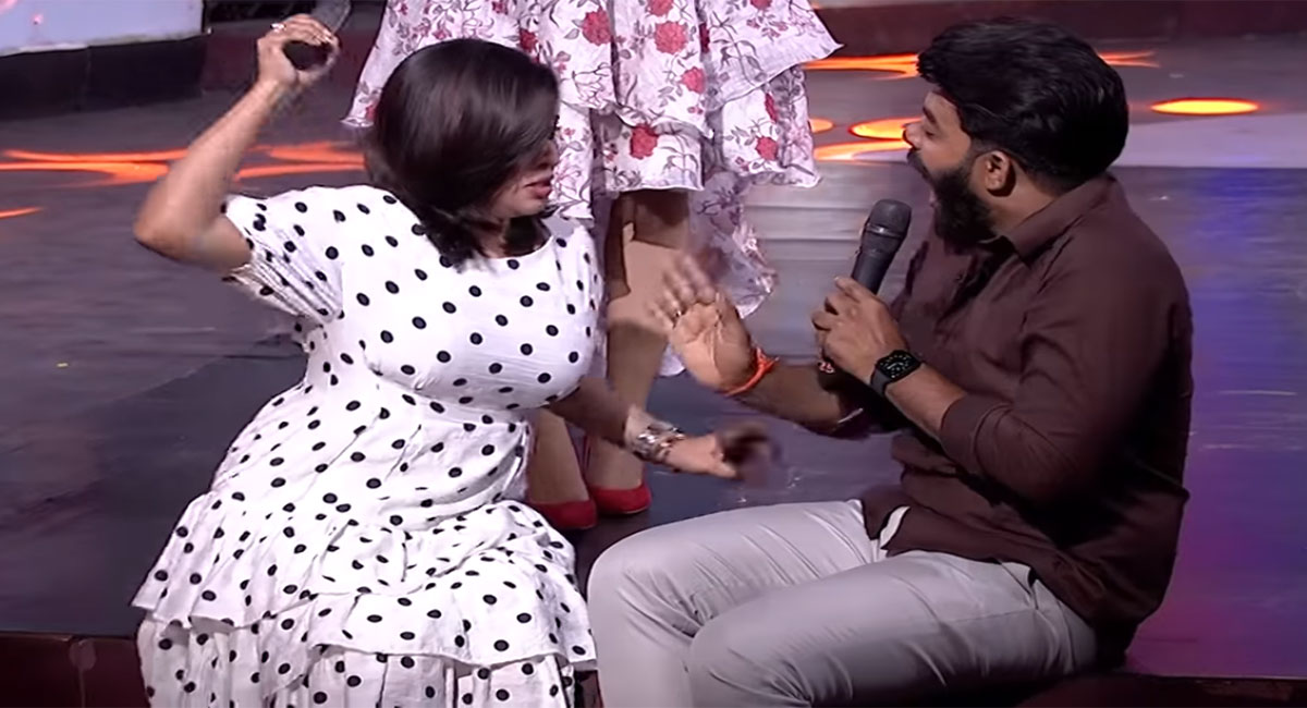 sudigali sudheer and rashmi in dhee 13 show