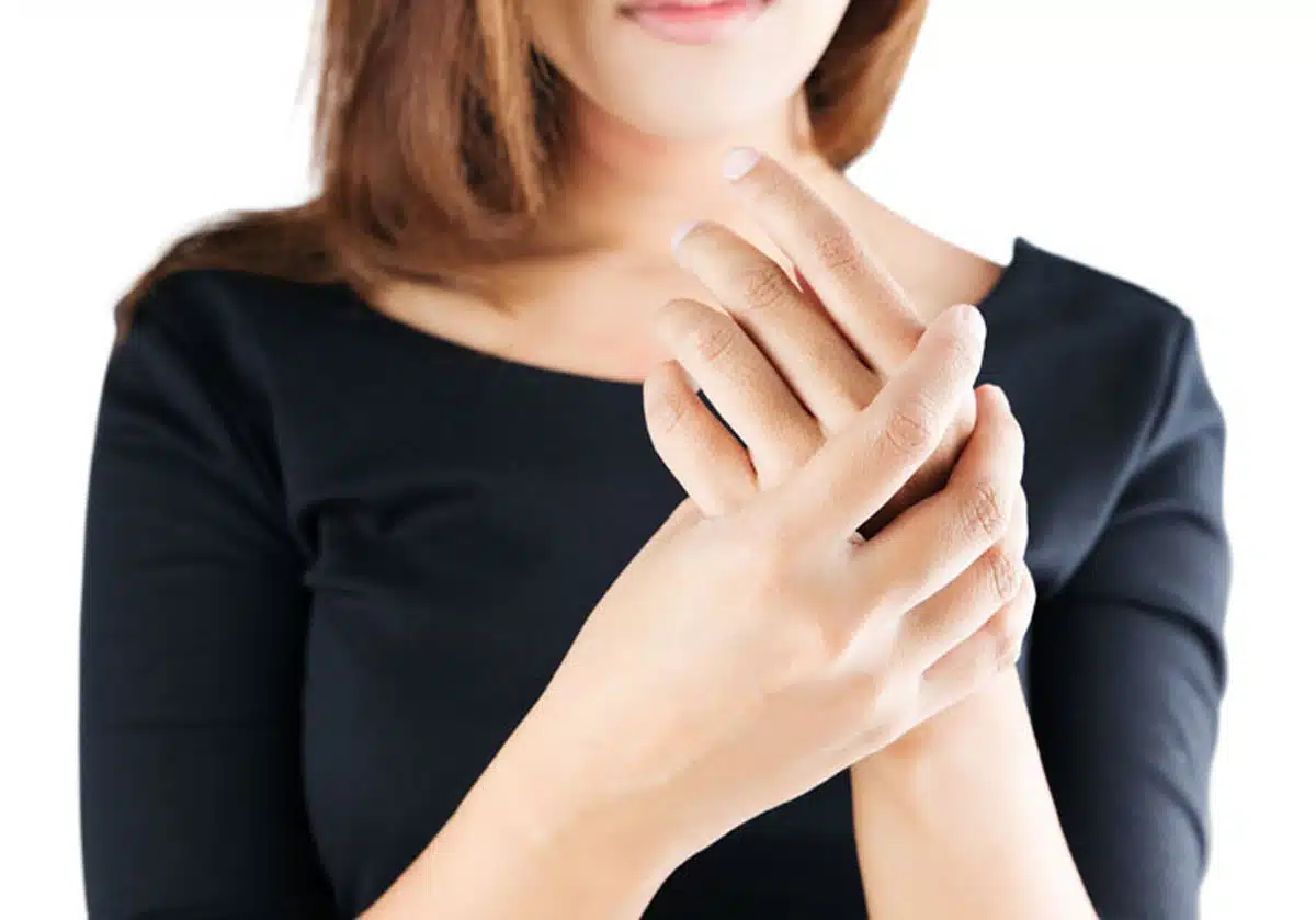 vitamin b12 deficiency numbness