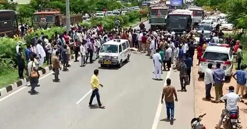 heavy traffic jam on hyderabad to vijayawada highway