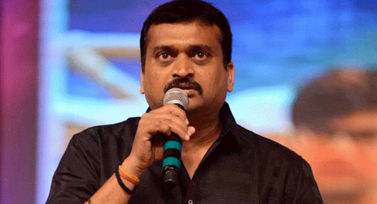 Bandla Ganesh : నిన్ను కోటి రూపాయల హీరోయిన్ ను చేస్తా.. ఆ నటికి బంపర్ ఆఫర్ ఇచ్చిన బండ్ల గణేశ్?