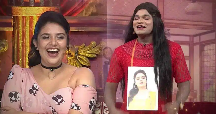 Avinash Emotional On Sreemukhi