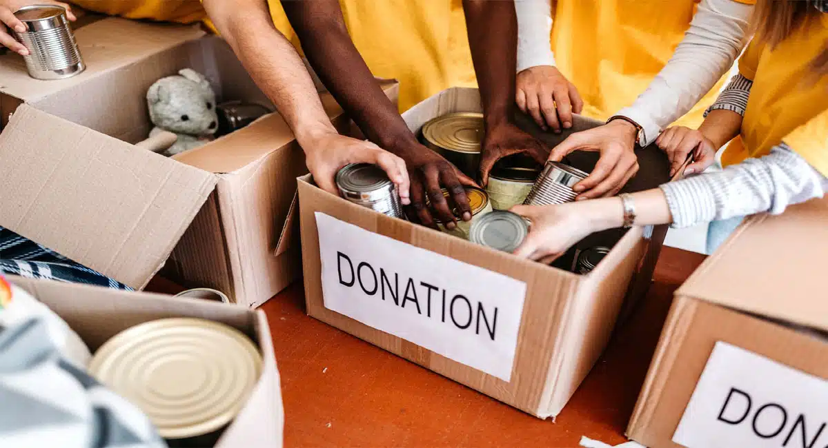 what should not be donated to the visitors