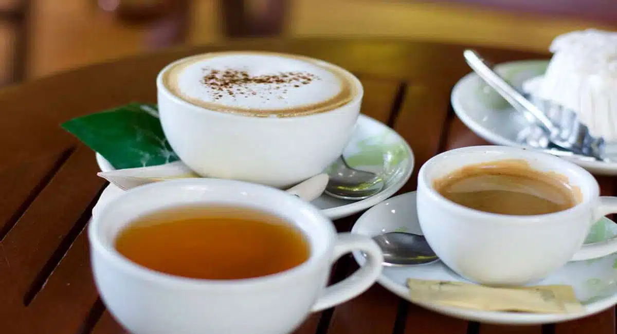 side effects of drinking tea and coffee at night