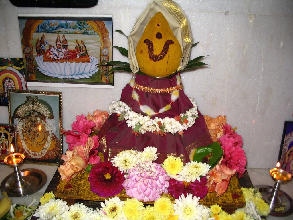 How to do Varalakshmi Vratham in Shravan month Rules to follow