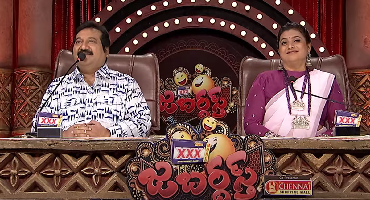 comedian venky gets very emotional jabardasth