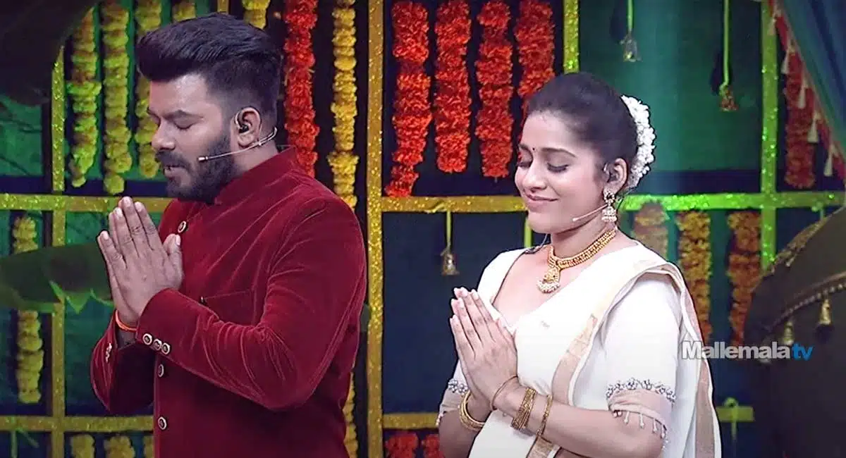 Rashmi And Sudheer In Oorilo Vinayakudu