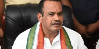 Komatireddy Venkat Reddy says he will resign to his mp post