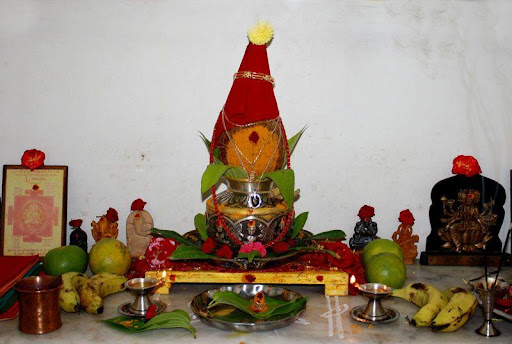 How to do Varalakshmi Vratham in Shravan month Rules to follow