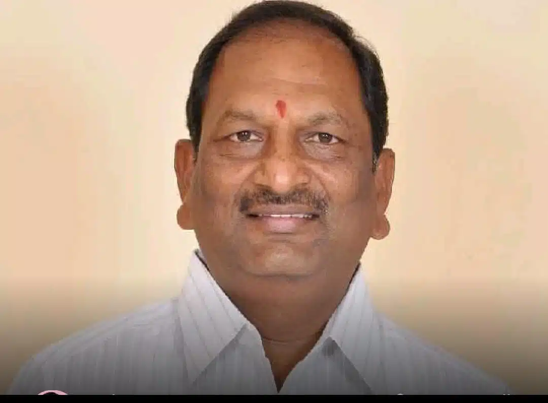 Karimnagar..పెగడపల్లిలో మంత్రి కొప్పుల పర్యటన