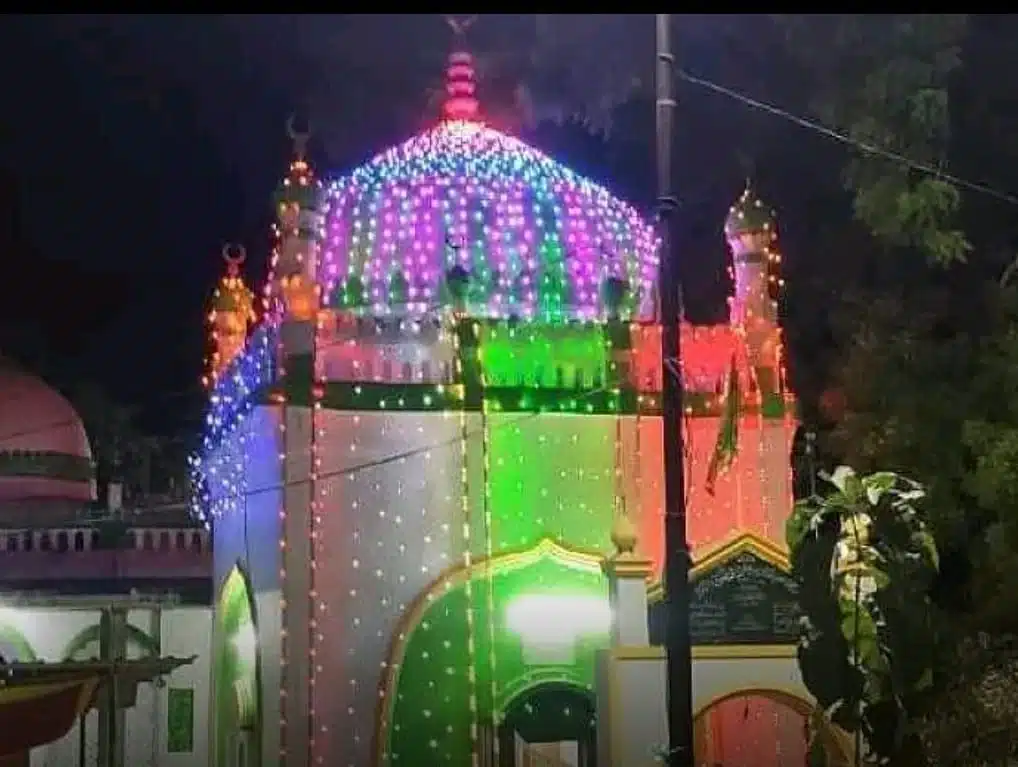 Medak.. ఉర్సు ఉత్సవాలకు ముస్తాబవుతున్న దర్గా..