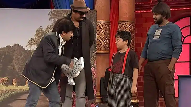 Jabardasth Raghava Son Murari In Hyper Aadi Skit