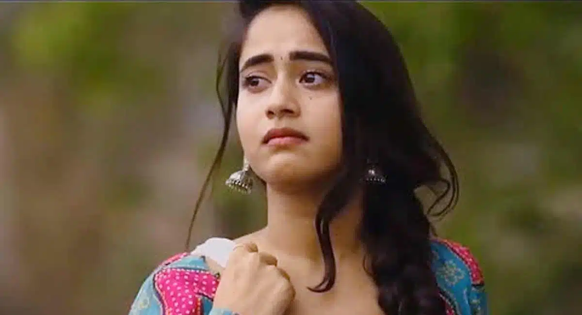 deepthi sunaina gets trolling