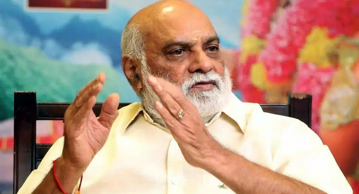 K Raghavendra Rao funny Comments On Heroine Sada