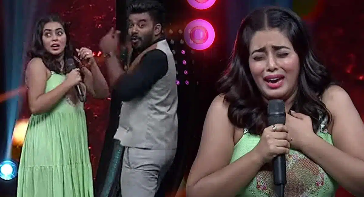 Poorna Fun With Sudheer In Dhee Show