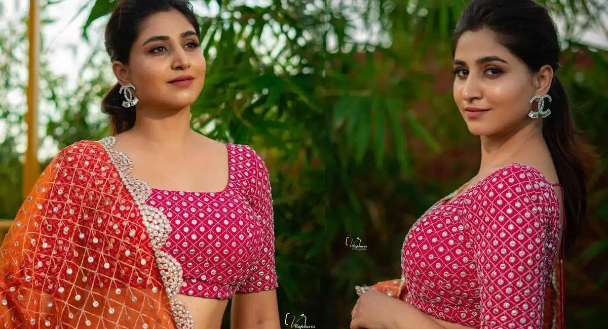Varshini Sounderajan Viral pics in social Media