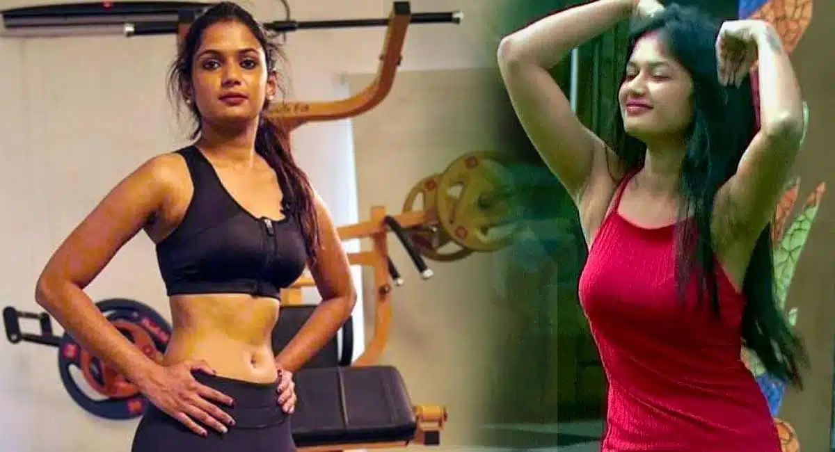 Ariyana And Akhil Sarthak At ZEE Telugu Event