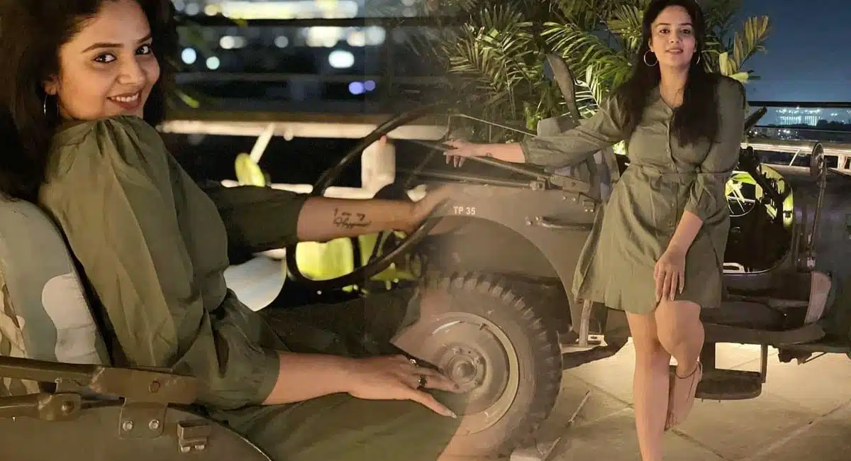 Sreemukhi Wednesday Night Party