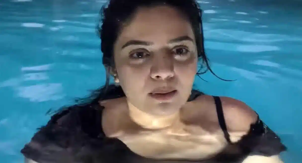 Sreemukhi New Video Goes Viral
