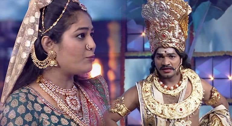 Avinash : భార్యను వాడేసి డబ్బులు సంపాదిస్తున్న అవినాష్!.. మామూలోడు కాదుగా